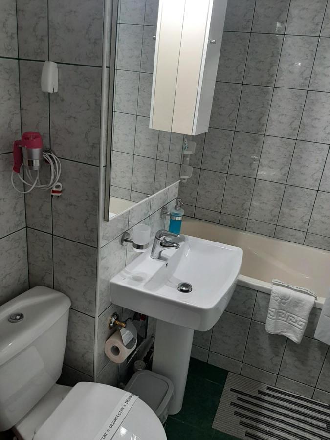 Ultracentral,Parcul Catedralei,Apartament 2 Camere Бакэу Экстерьер фото